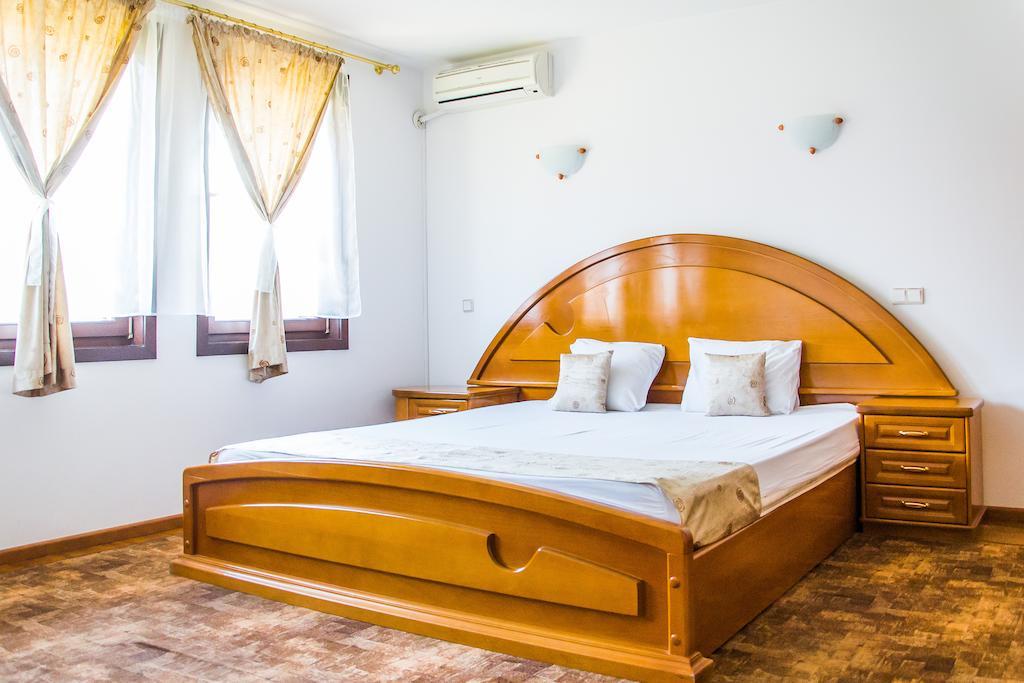 Family Hotel Elegance Arbanasi Zewnętrze zdjęcie