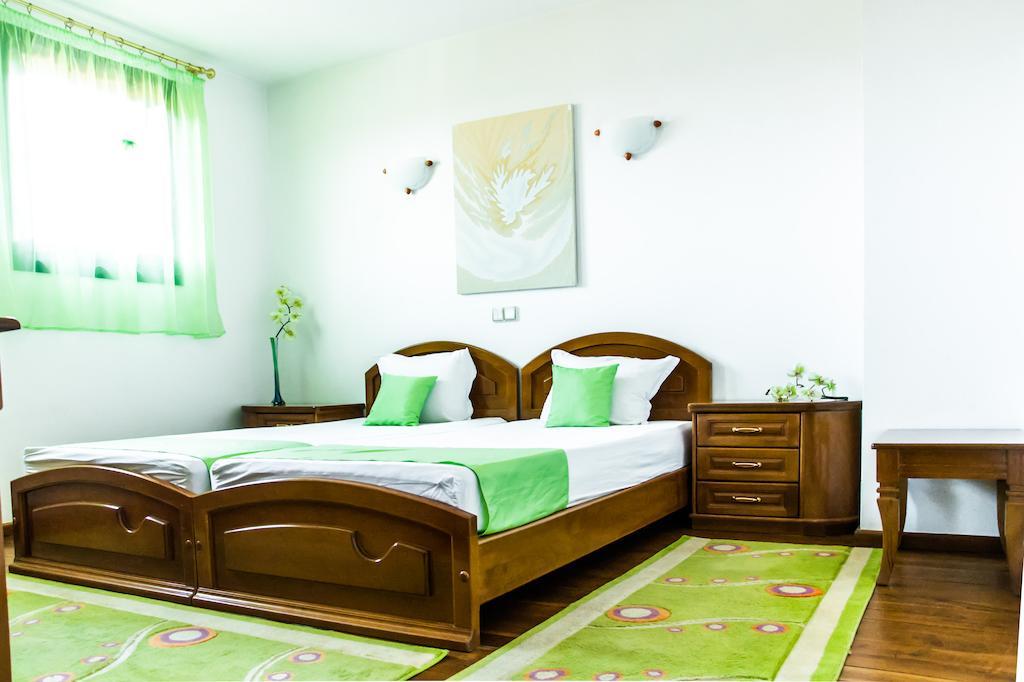 Family Hotel Elegance Arbanasi Pokój zdjęcie