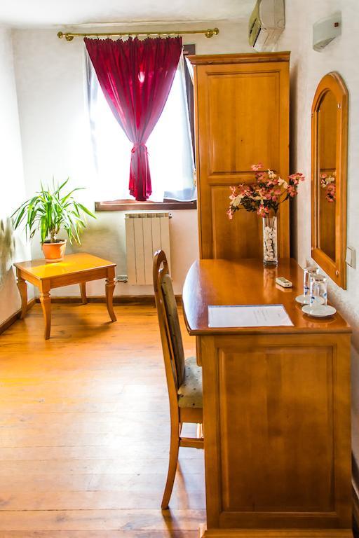 Family Hotel Elegance Arbanasi Pokój zdjęcie